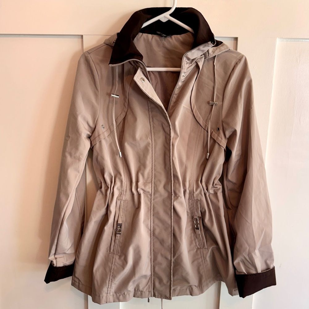 Women's Beige Jacket with Brown Accents